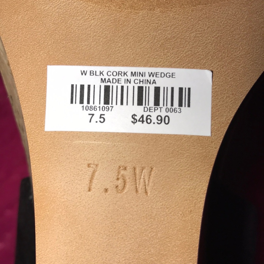 Torrid Mini Wedge Sandals - Picture 7 of 7